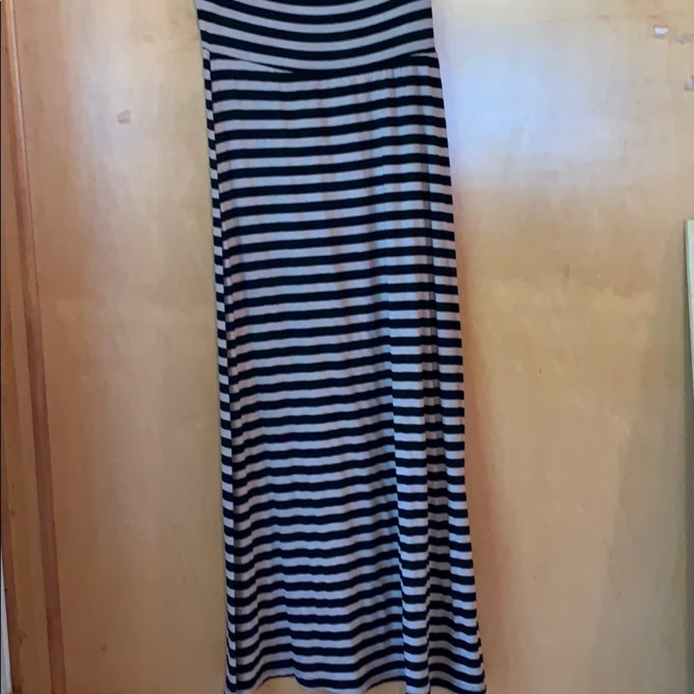 Black/camel striped skirt